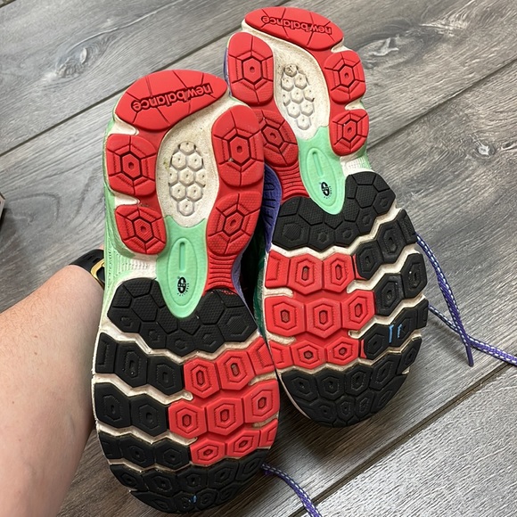 Disney New Balance Ariel shoes - Picture 6 of 8